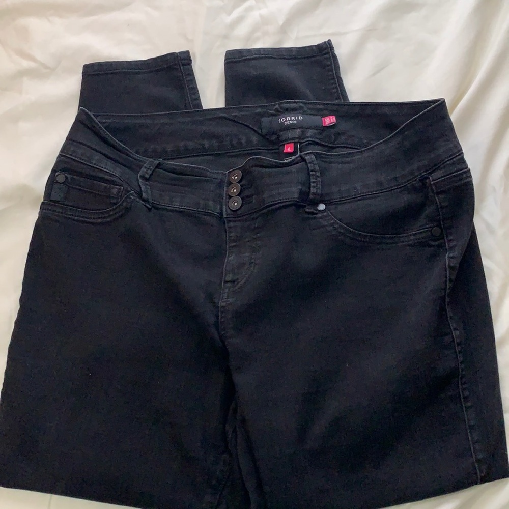 Torrid “Swear by the Fit” Jeans, Size 18R